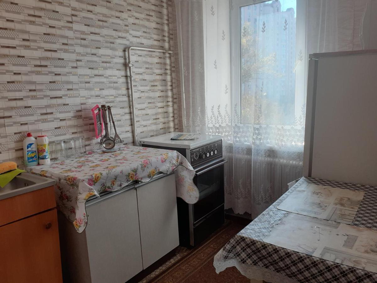 Квартира Возле Индустриального Моста, Нау Киев Екстериор снимка